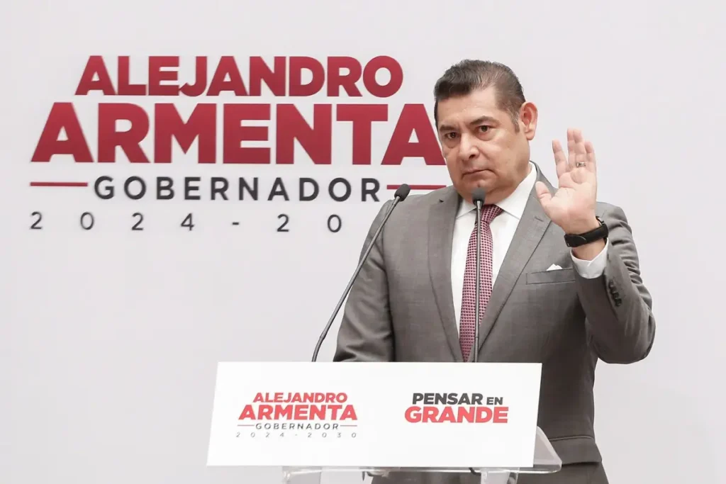 Armenta no descarta incrementar el pasaje en Puebla