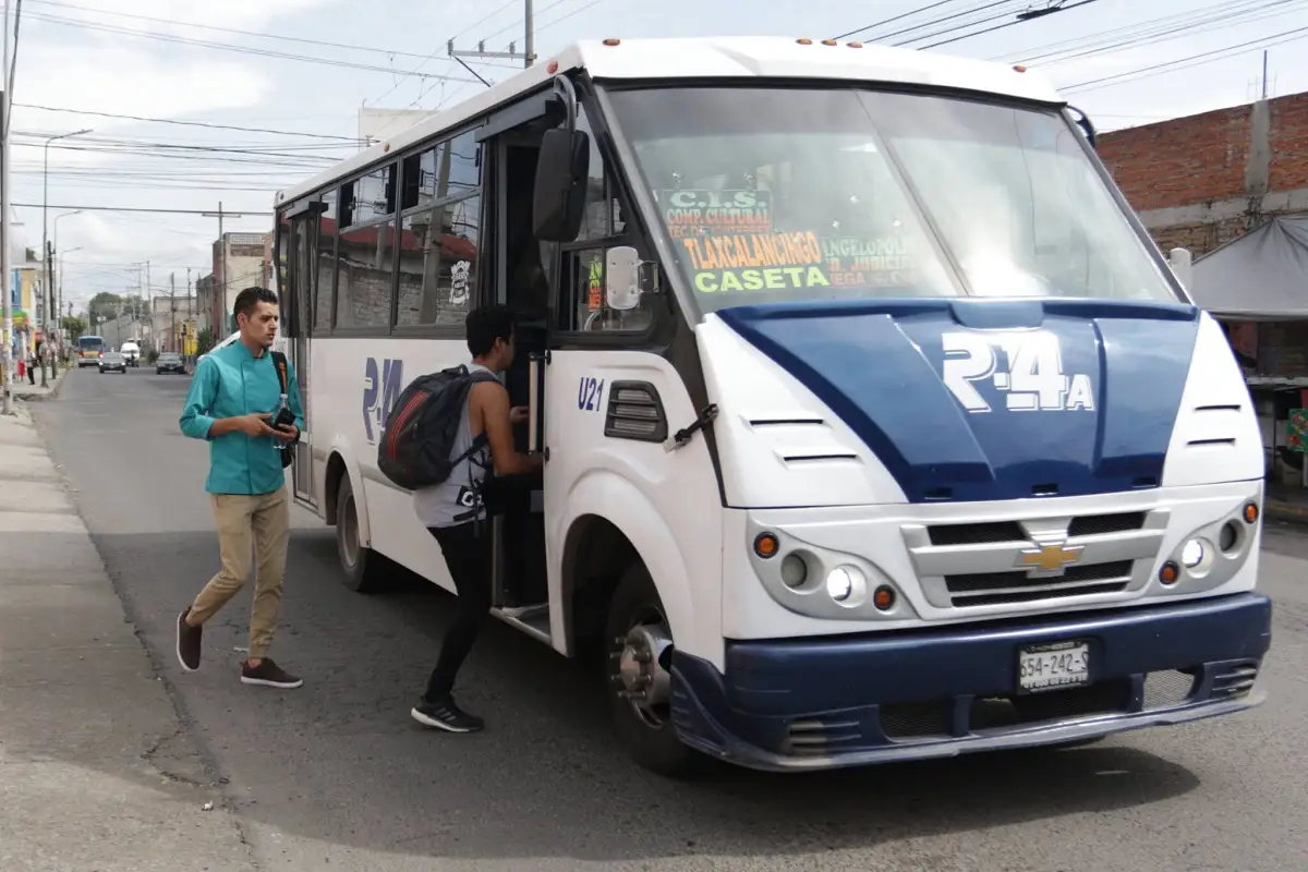 Armenta no descarta incrementar el pasaje en Puebla, pero en 2030 unidades deben ser eléctricas 1 Armenta no descarta incrementar el pasaje en Puebla, pero en 2030 unidades deben ser eléctricas