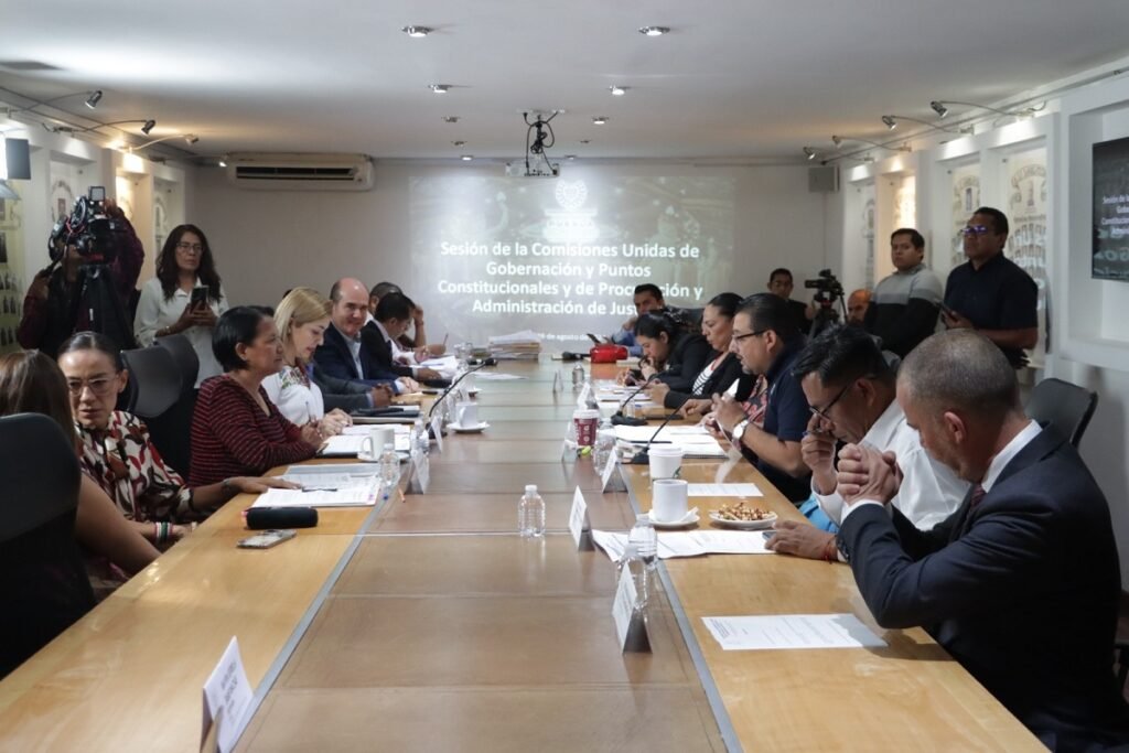 Avalan Comisiones del Congreso Ley de Amnistía y Ley para la Declaración Especial de Ausencia por Desaparición de Personas