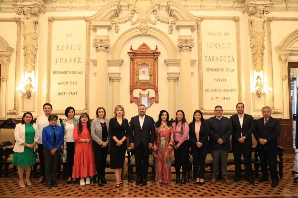 Ayuntamiento de Puebla presentó la plataforma digital del archivo municipal