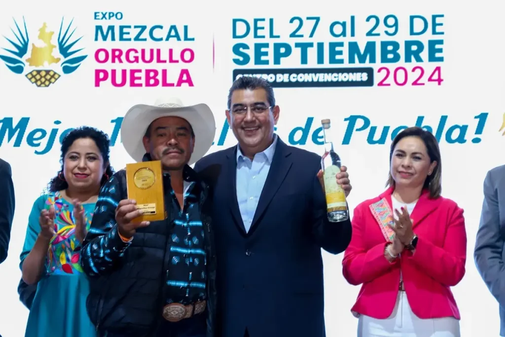 Con “expo mezcal orgullo”, gobierno de Sergio Salomón posiciona a Puebla a nivel internacional