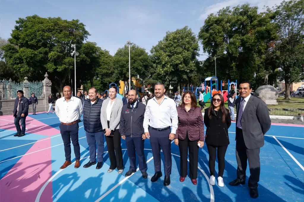 Entrega de Obras de los Barrios de San Matias y Santiago 4