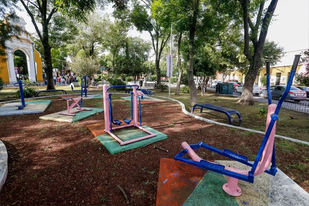 Entrega de Obras de los Barrios de San Matias y Santiago 9