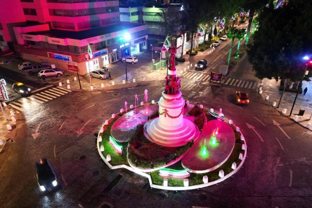 Gobierno municipal entrega rehabilitación de la Avenida Juárez, hitos y puente deprimido 6 Gobierno municipal entrega rehabilitacion de la Avenida Juarez hitos y puente deprimido 2