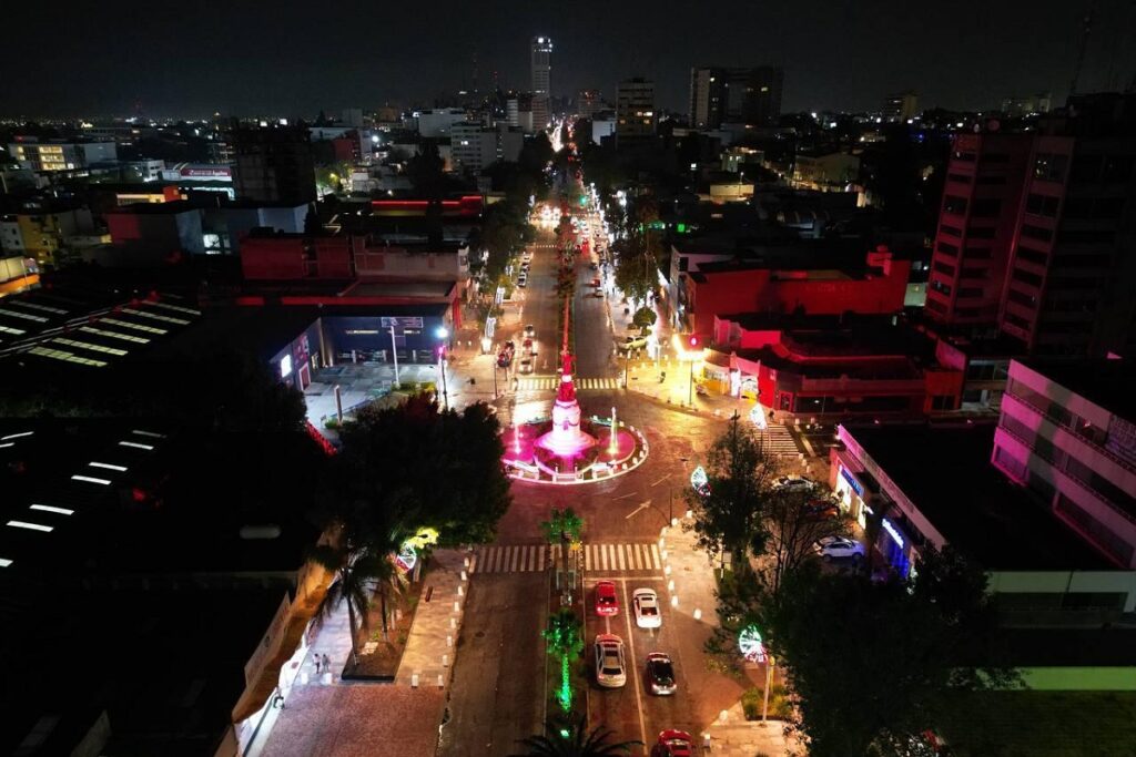 Gobierno municipal entrega rehabilitación de la Avenida Juárez, hitos y puente deprimido 3 Gobierno municipal entrega rehabilitación de la Avenida Juárez, hitos y puente deprimido