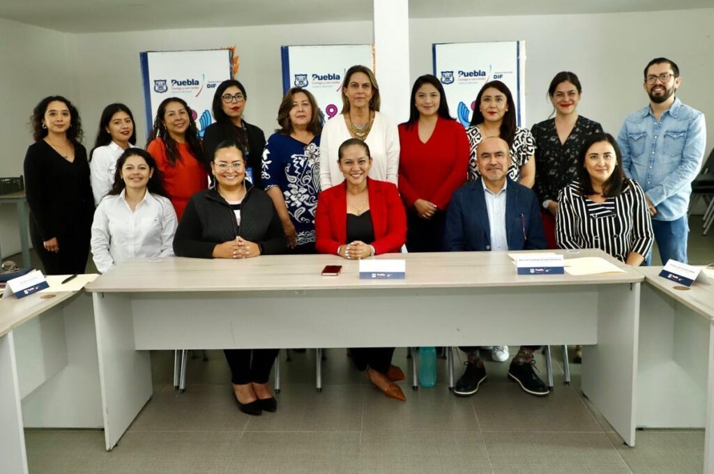 SMDIF Puebla presenta acciones realizadas en favor de niñas, niños y adolescentes de 2021 a 2024