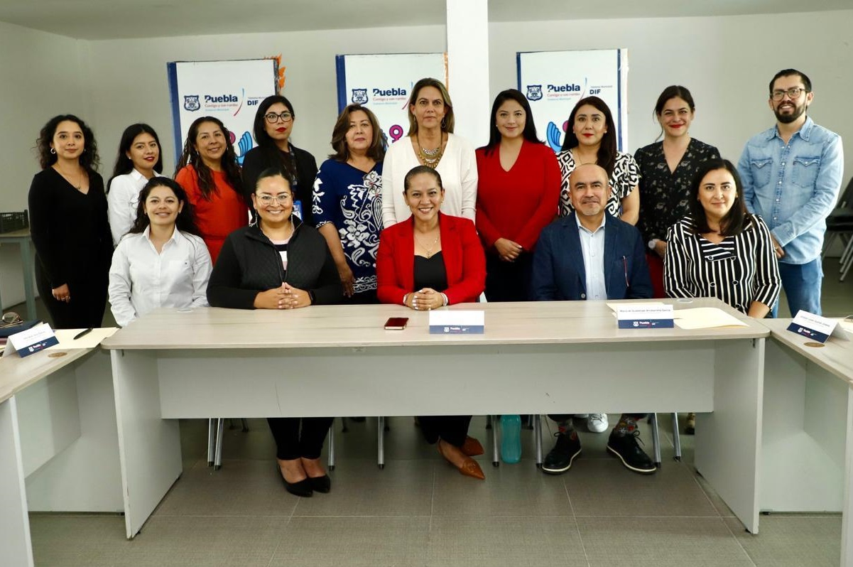 SMDIF Puebla presenta acciones realizadas en favor de niñas, niños y adolescentes de 2021 a 2024 1 SMDIF Puebla presenta acciones realizadas en favor de niñas, niños y adolescentes de 2021 a 2024