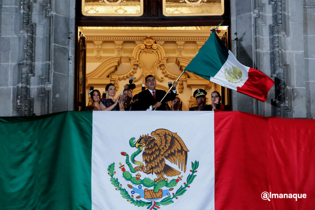“Vivan los poblanos anónimos que forjaron nuestra historia”: Sergio Salomón en su último Grito de Independencia 4 Sergio Salomon grito de independencia Puebla 2024 2