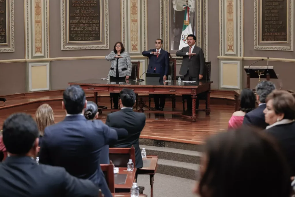 Toma de Protesta Diputados locales de Puebla LXII Legislatura 10