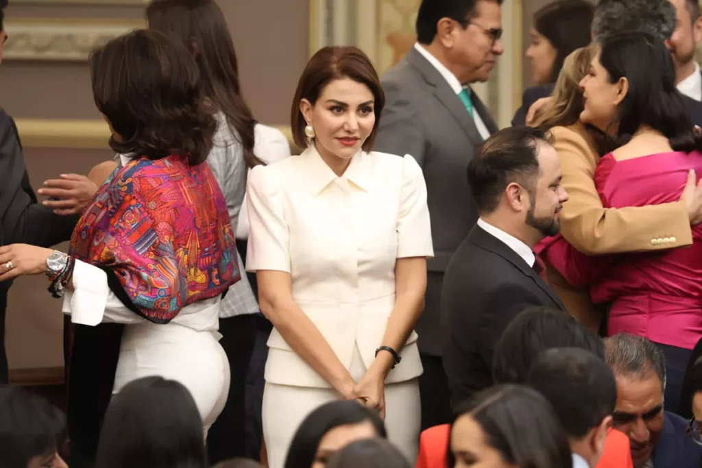 Toma de Protesta Diputados locales de Puebla LXII Legislatura 12