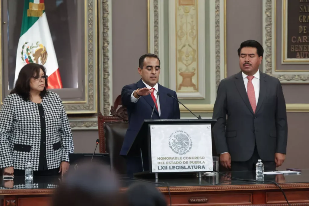 Toma de Protesta Diputados locales de Puebla LXII Legislatura 15