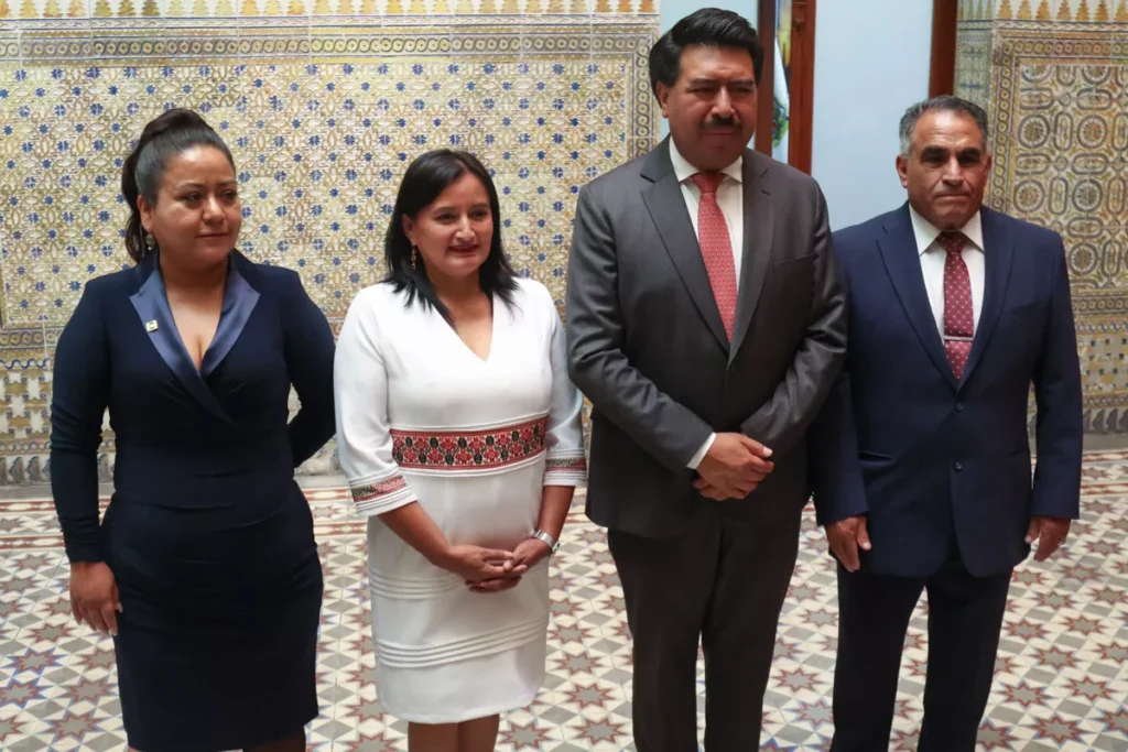 Toma de Protesta Diputados locales de Puebla LXII Legislatura 16