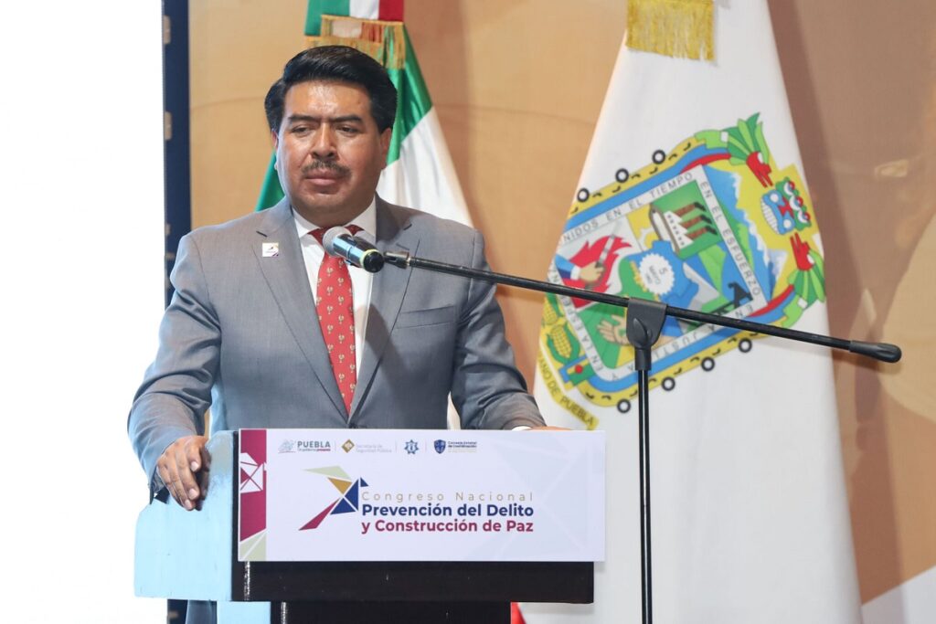 Familias de los trabajadores muertos en obras del distribuidor Atlixcáyotl ya fueron indemnizadas 3 Ya indemnizaron a familias de trabajadores muertos en obras del distribuidor Atlixcáyotl-Periférico