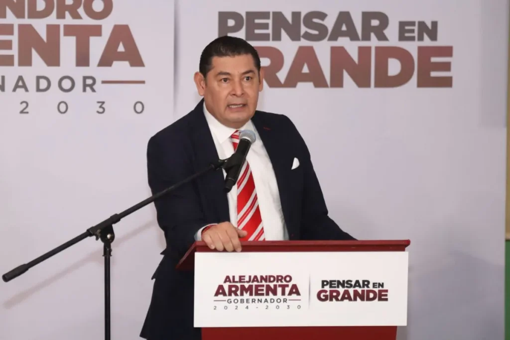 Alejandro Armenta prepara 29 proyectos para sus primeros 100 días de gobierno