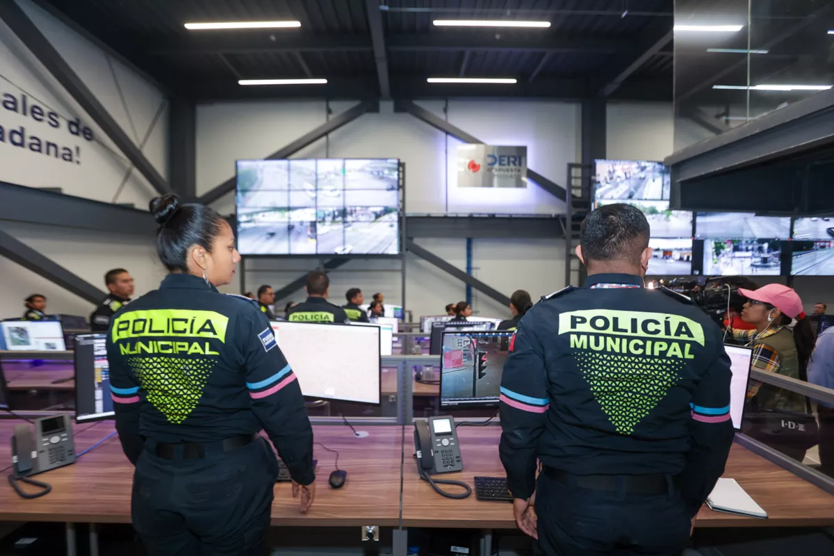 FOTOS: Esta es la nueva sala de monitoreo del DERI de la SSC en Puebla 1 nueva sala de monitoreo del DERI Puebla
