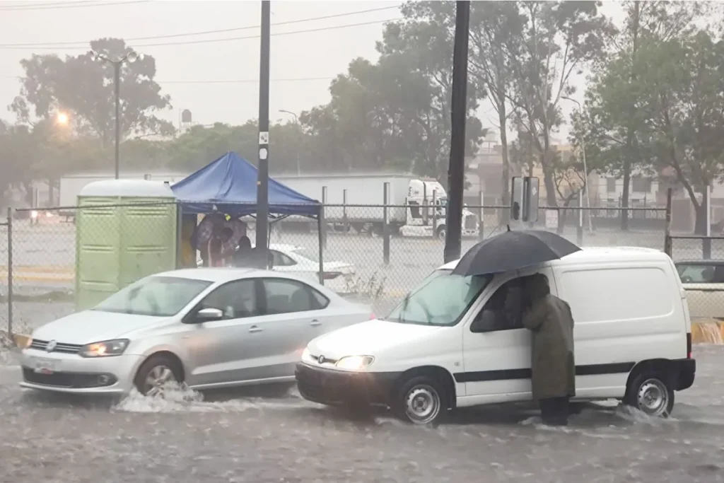Huracán John provocará lluvias en Puebla los siguientes días