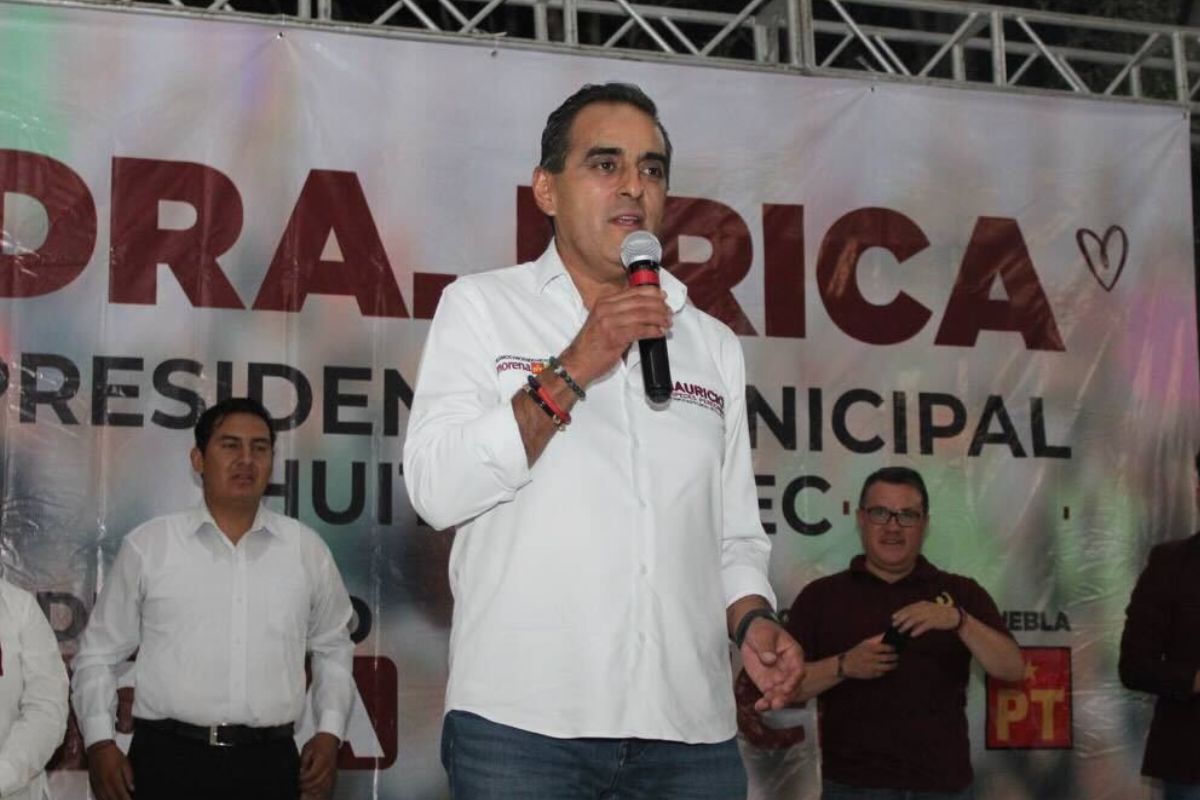 Eligen a Mauricio Céspedes presidente de la Mesa Directiva en el Congreso de Puebla 1 Mauricio Céspedes nombrado presidente Mesa Directiva