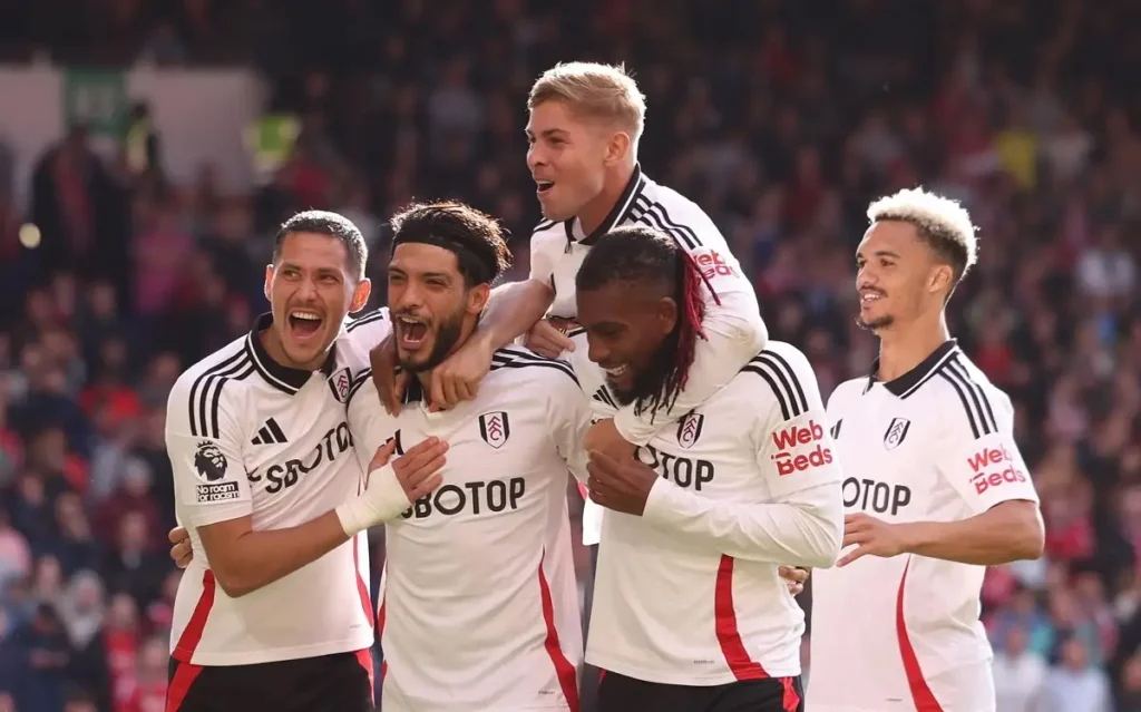 Raúl Jiménez, el tercer mexicano en marcar 100 goles en Europa