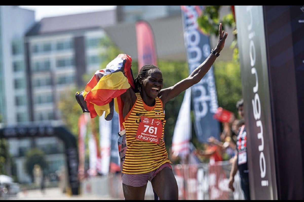 Muere la maratonista Rebecca Cheptegei, quemada por su pareja