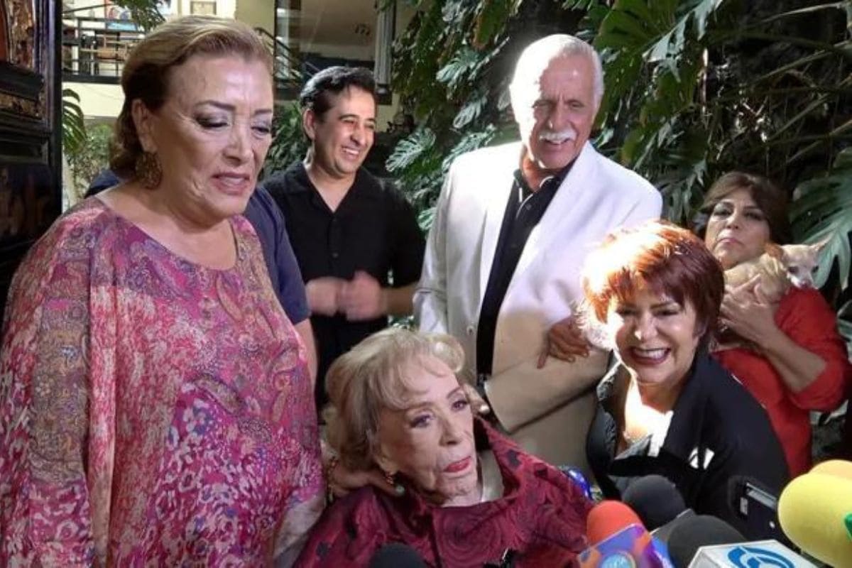 Silvia Pinal cumple 94 años, pero Pedro Sola asegura que tiene más 1 silvia pinal cumpleanos 94 1