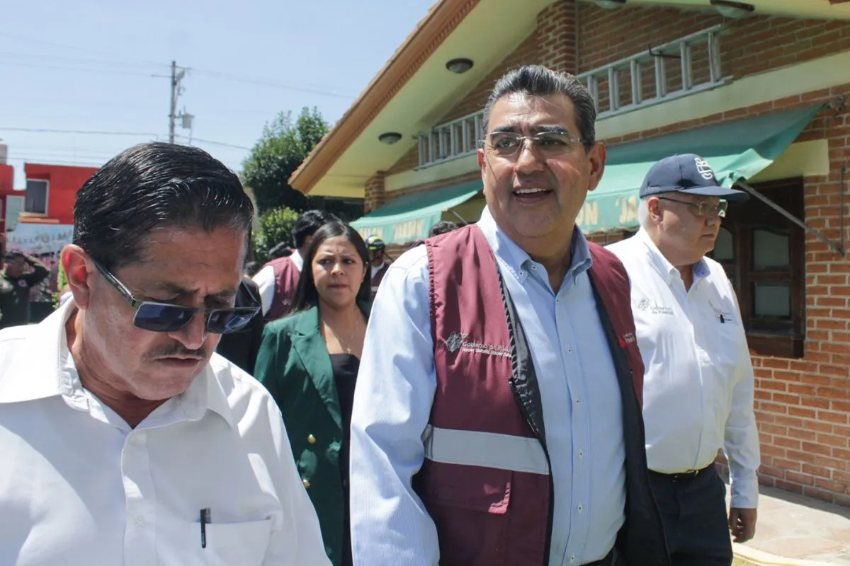 Fiscalía de Puebla ya investiga balacera en escuela de Moyotzingo: Sergio Salomón 1 Fiscalía de Puebla ya investiga balacera en escuela de Moyotzingo: Sergio Salomón