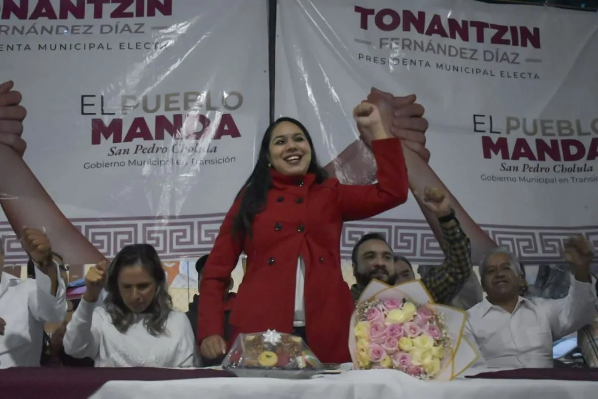San Cosme, San Sebastián y Santiago Mixquitla, sumados al Pueblo Manda de Tonantzin Fernández 1 San Cosme, San Sebastián y Santiago Mixquitla, sumados al Pueblo Manda de Tonantzin Fernández