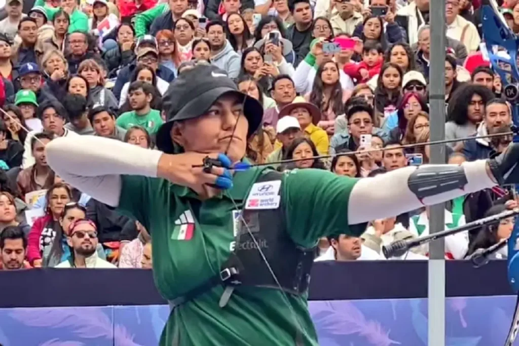 Alejandra Valencia gana medalla de bronce en la Final de Copa del Mundo en Tlaxcala