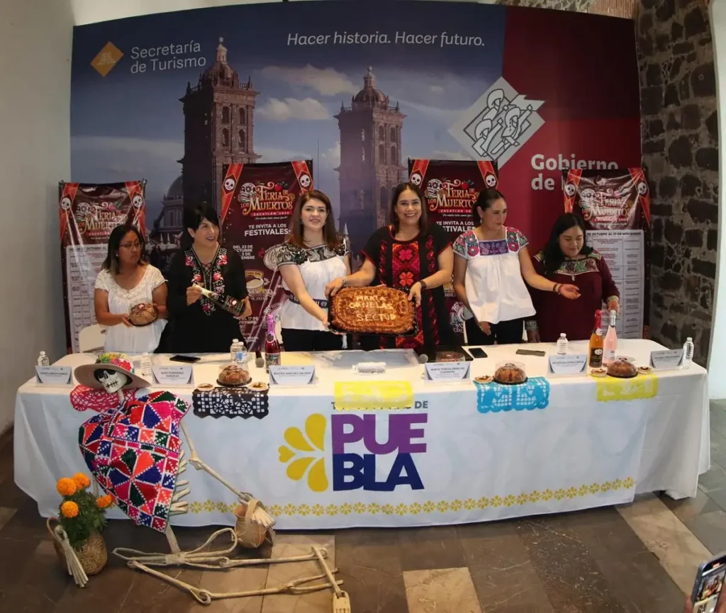 Bety Sánchez y Martha Ornelas presentan la “Feria de los Muertos Por Dentro Todos Somos Iguales”, en Zacatlán