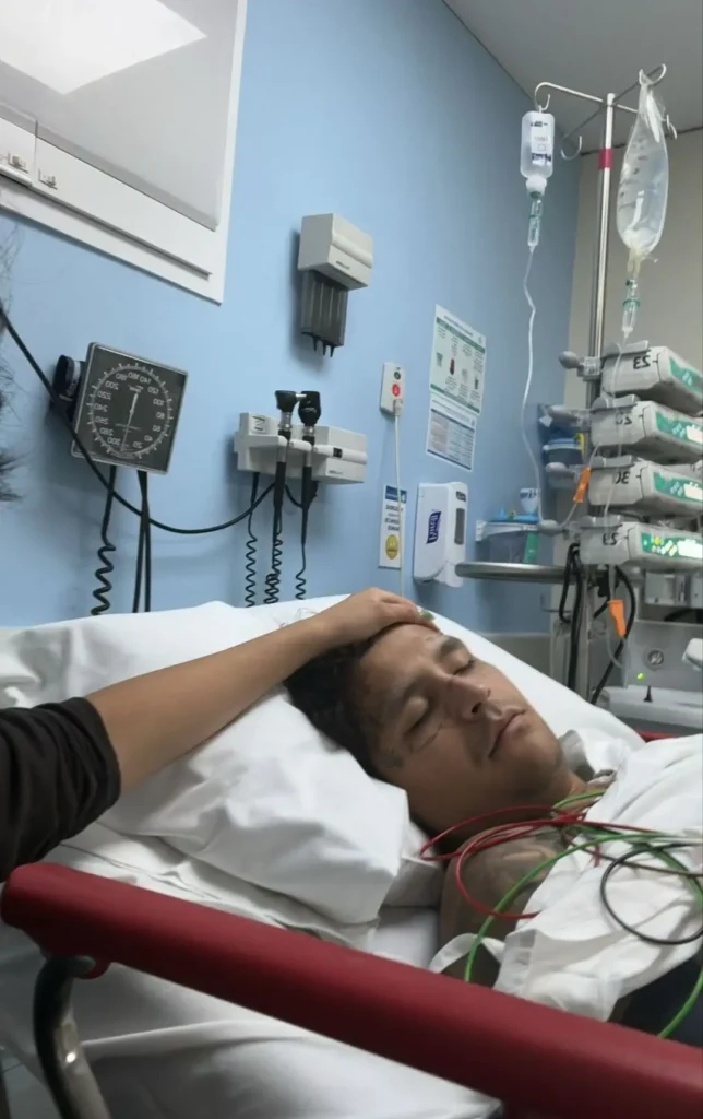 Christian Nodal cancela concierto y es hospitalizado de emergencia