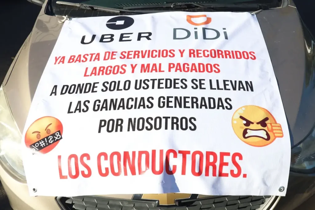 Conductores de DiDi y Uber se manifiestan en Puebla; exigen seguridad y tarifas justas 2 Conductores de DiDi y Uber se manifiestan en Puebla; exigen seguridad y tarifas justas