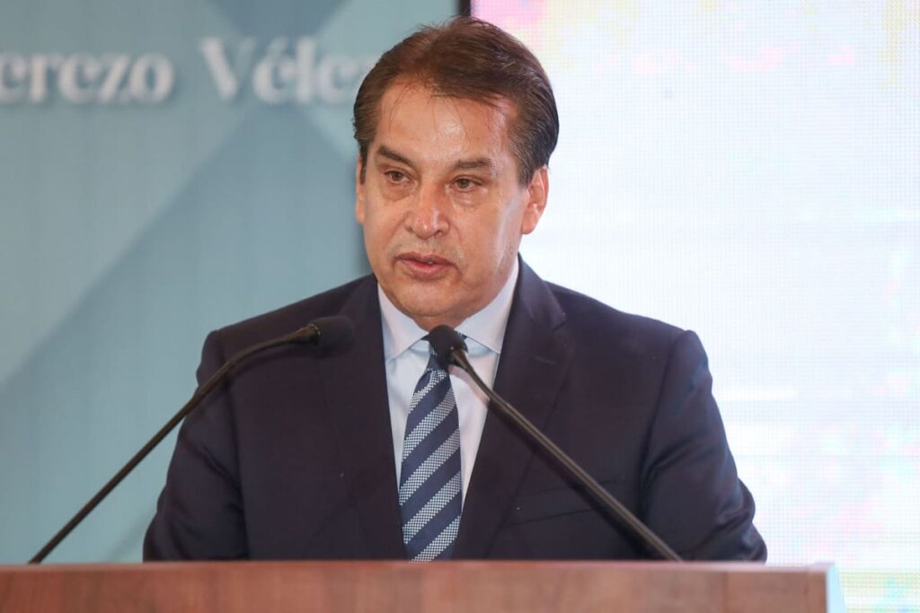 Félix Cerezo entre los entre los aspirantes a presidir la CDH Puebla