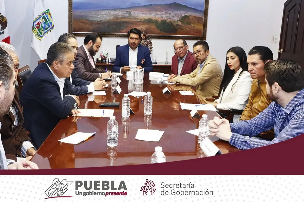 Gobierno de Puebla trabajará coordinadamente con Ayuntamientos de Chignahuapan y Venustiano Carranza 1 Gobierno de Puebla trabajará coordinadamente con Ayuntamientos de Chignahuapan y Venustiano Carranza