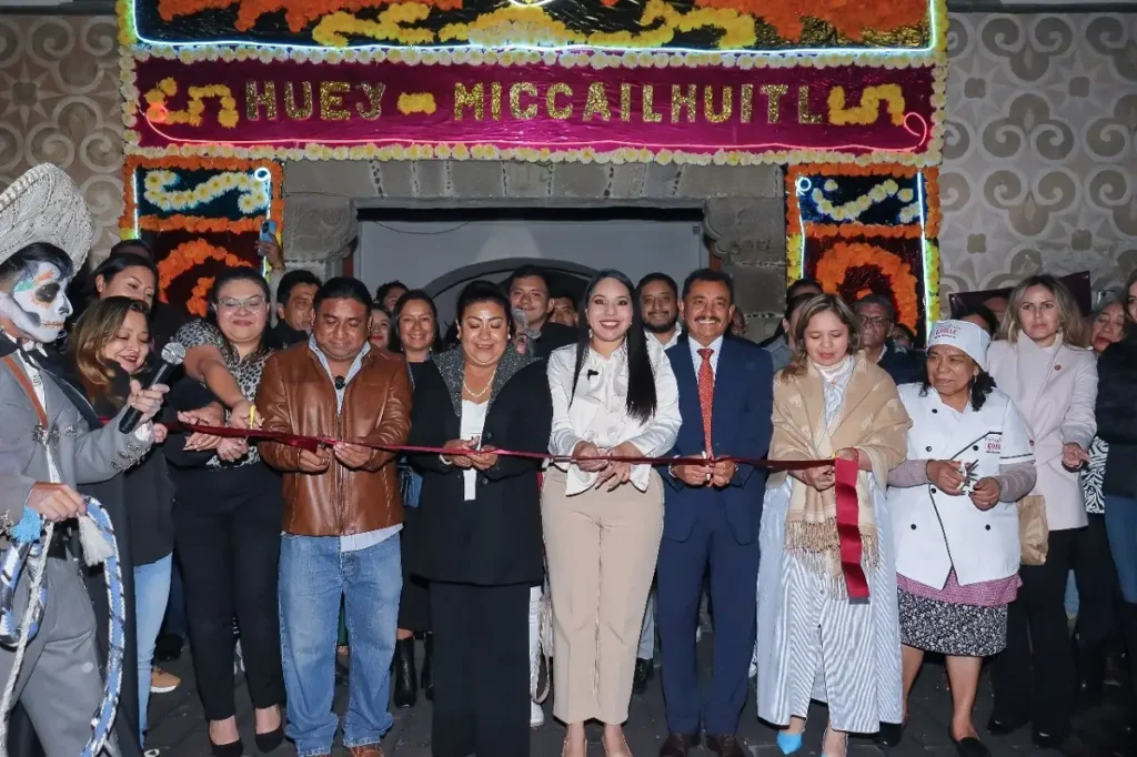 Inauguran en San Pedro Cholula el Huey Miccailhuitl, la Gran Fiesta de los Muertos