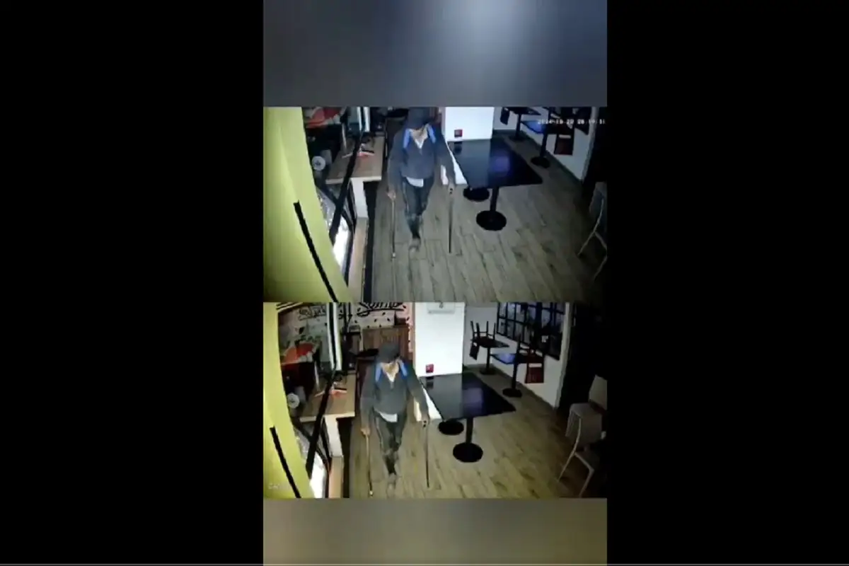 VIDEO: Ladrón en muletas entra a robar en restaurante de La Paz 1 Ladrón en muletas entra a robar en restaurante de La Paz