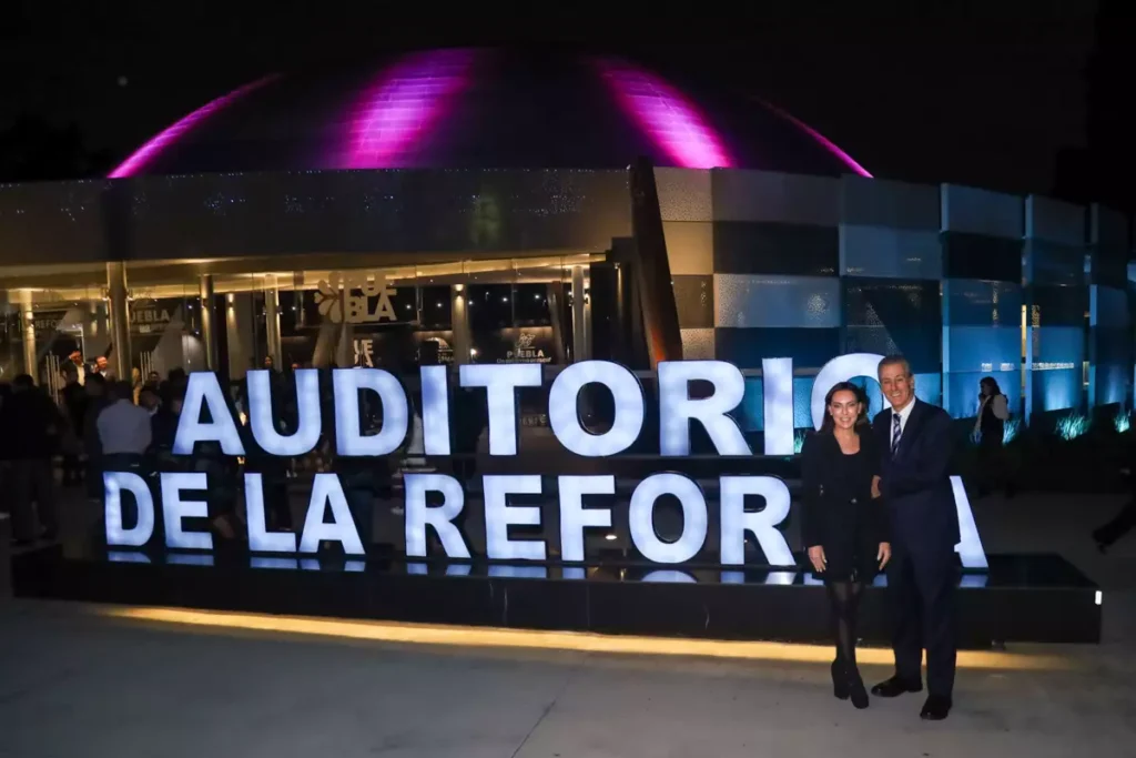 Con concierto, Sergio Salomón inaugura remodelación del Auditorio de la Reforma