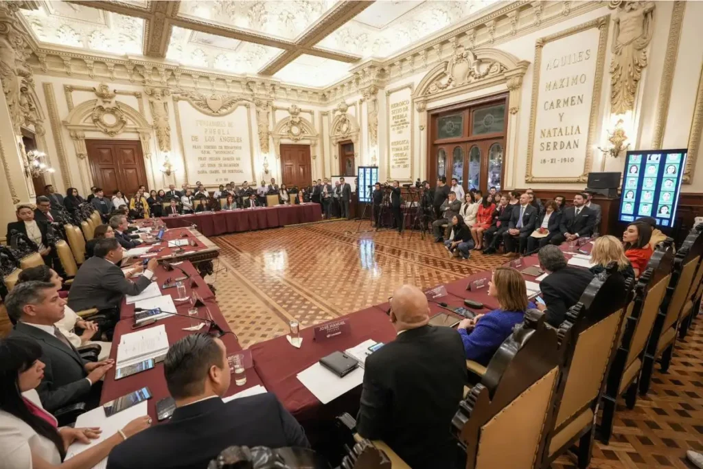 Así se conformaron las comisiones del Cabildo de Puebla
