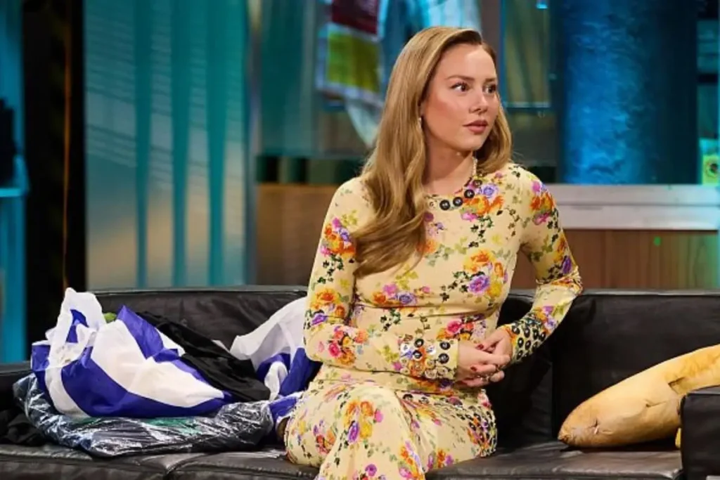 Ester Expósito sobre su cambio de físico: No se opina sobre el cuerpo de los demás 3 Cambio físico de Esther Expósito sorprende y divide a redes sociales