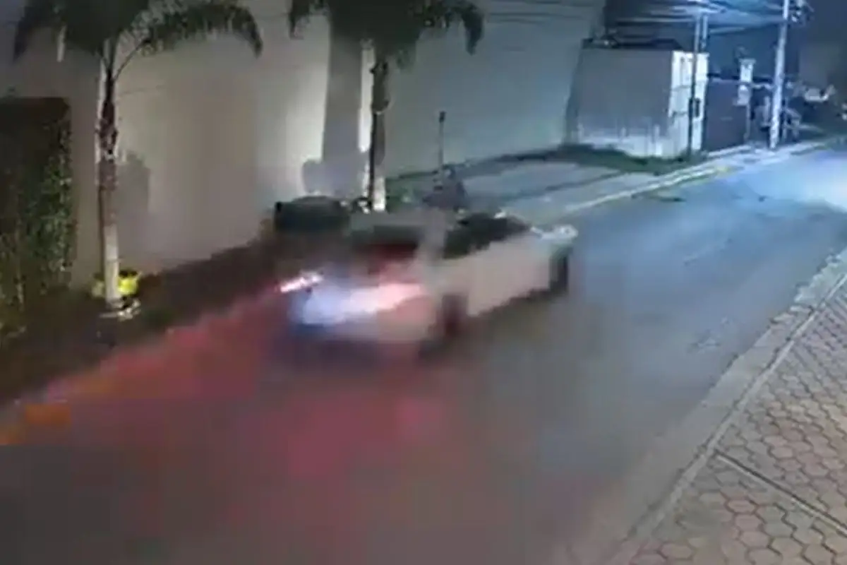 VIDEO: Conductor atropella a adultos mayores en Cuautlancingo y se da a la fuga 1 VIDEO: Conductor atropella a adultos mayores en Cuautlancingo y se da a la fuga