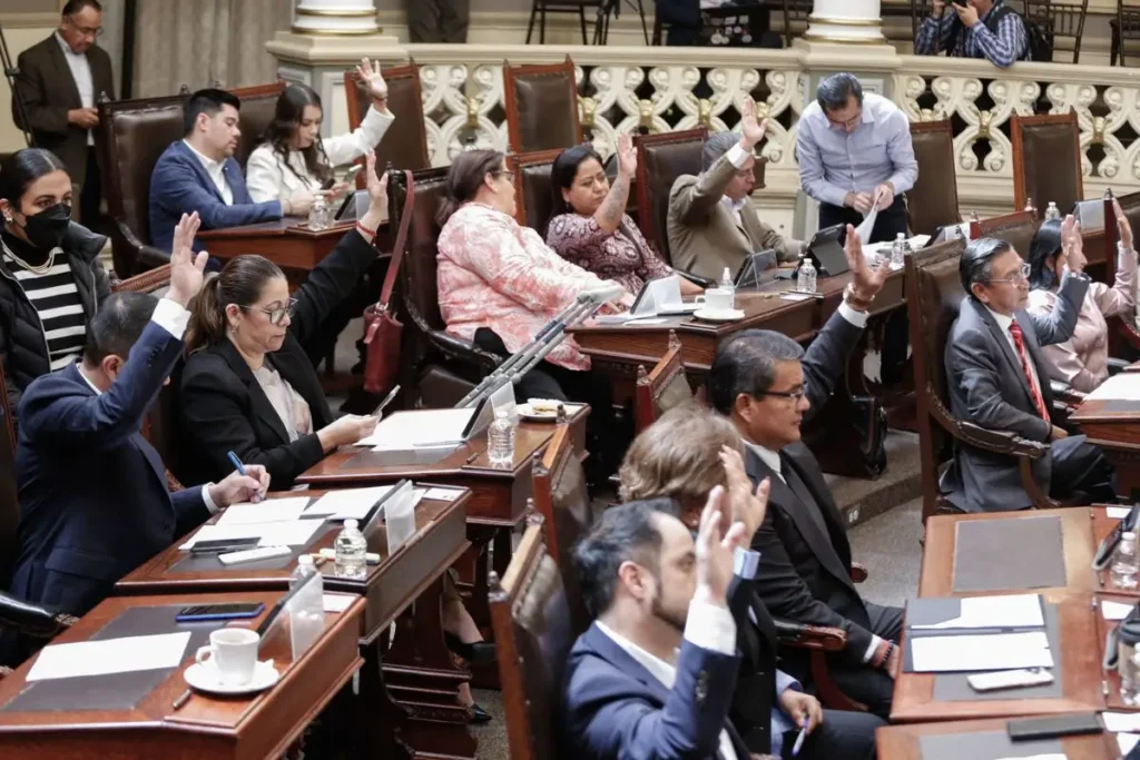 Congreso de Puebla integra Concejos Municipales de Ayotoxco de Guerrero y Xiutetelco