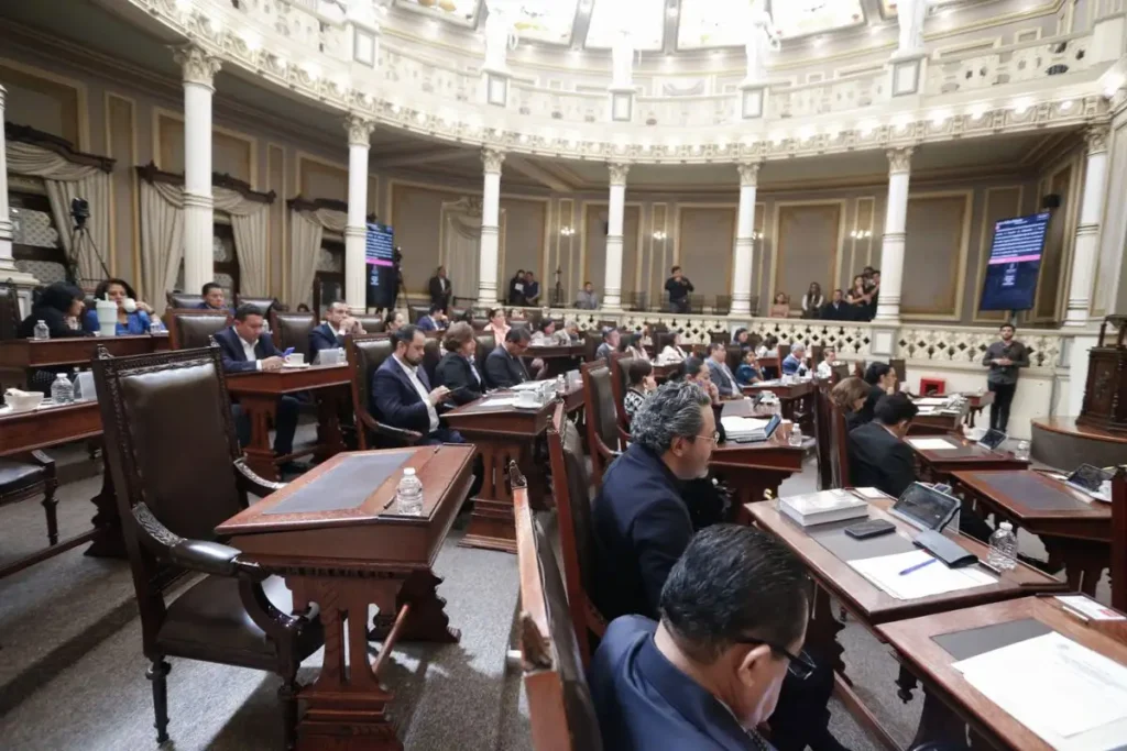 Congreso de Puebla solo reconoce a Concejos Municipales de Chignahuapan y Venustiano Carranza