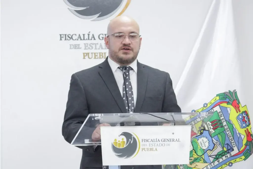 Fiscalía de Puebla cateó tres inmuebles en Huejotzingo: Rescata a cinco personas y un cocodrilo