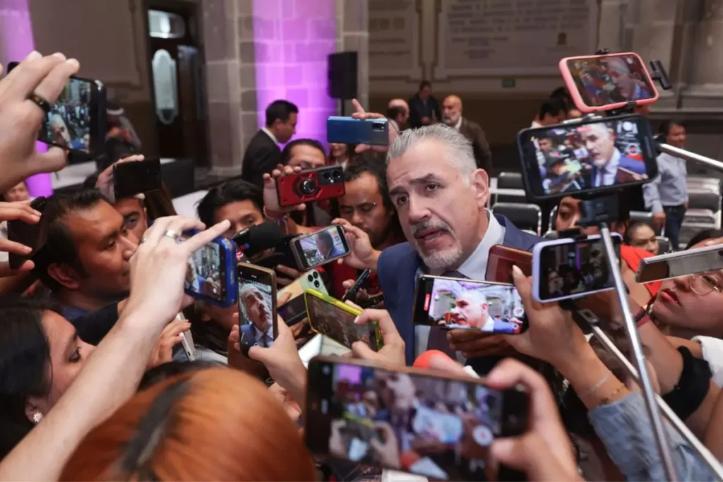 ¡Nos mintieron! Hay 750 ambulantes en el Centro Histórico de Puebla y no 300
