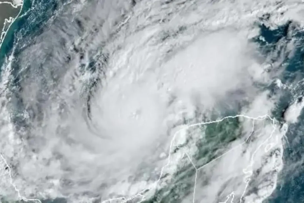 En poco tiempo, el huracán Milton se convirtió en categoría 5