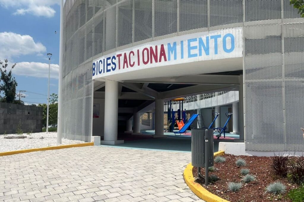 Pepe Chedraui rescatará biciestacionamiento masivo de Puebla