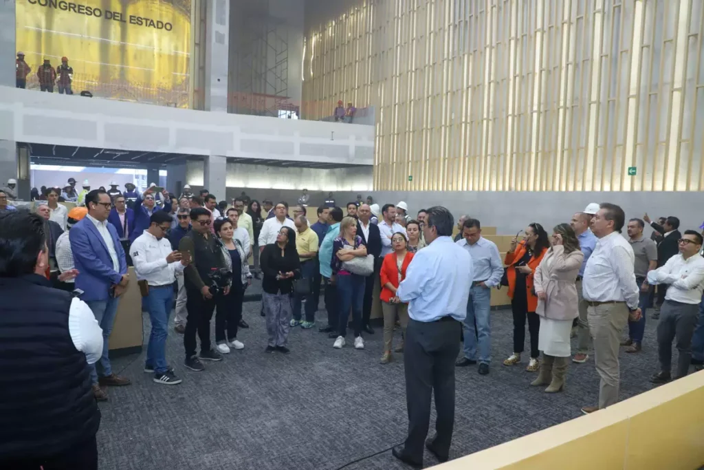 Nuevo Congreso de Puebla se inaugura el 18 de noviembre; tendrá 214 cajones de estacionamiento 4 recorrido nuevo congreso de Puebla 10