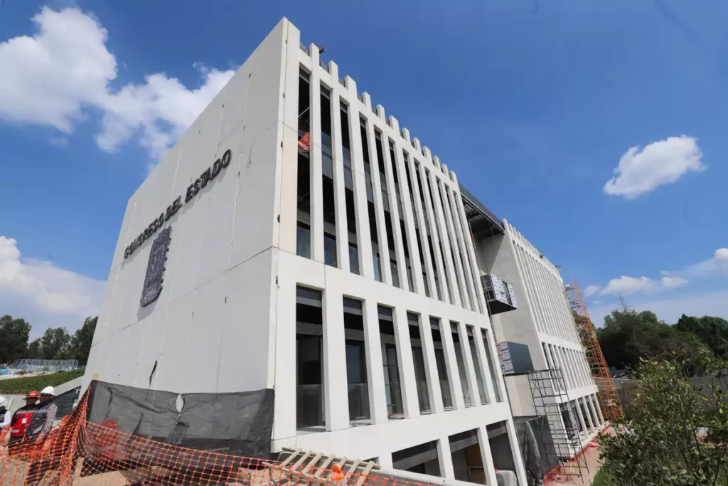 Nuevo Congreso de Puebla se inaugura el 18 de noviembre; tendrá 214 cajones de estacionamiento 11 recorrido nuevo congreso de Puebla 2