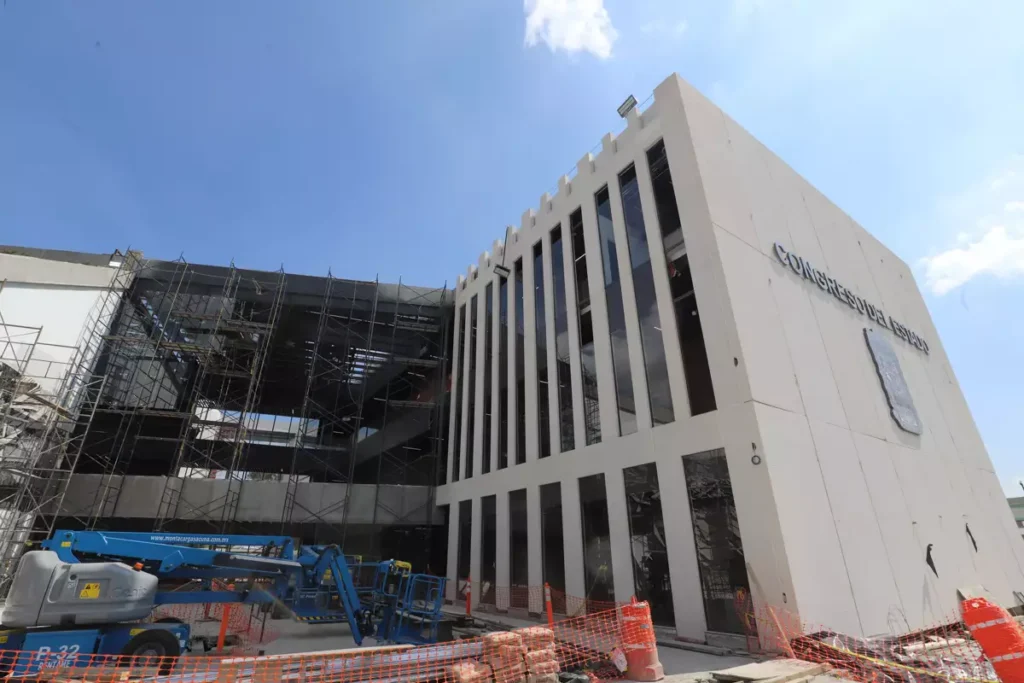 Nuevo Congreso de Puebla se inaugura el 18 de noviembre; tendrá 214 cajones de estacionamiento 10 recorrido nuevo congreso de Puebla 3