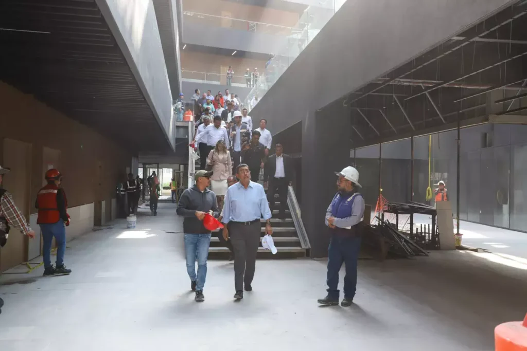 Nuevo Congreso de Puebla se inaugura el 18 de noviembre; tendrá 214 cajones de estacionamiento 7 recorrido nuevo congreso de Puebla 7