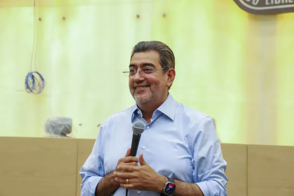 Nuevo Congreso de Puebla se inaugura el 18 de noviembre; tendrá 214 cajones de estacionamiento 5 recorrido nuevo congreso de Puebla 9