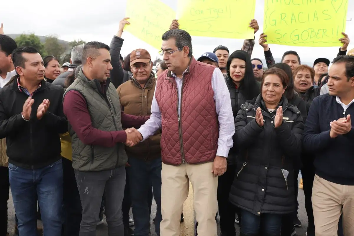Continúa gobierno de Sergio Salomón invirtiendo recursos en todo el estado; entrega obras en tres municipios 1 Continúa gobierno de Sergio Salomón invirtiendo recursos en todo el estado; entrega obras en tres municipios